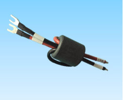 485. 產(chǎn)品名稱：新能源光伏逆變器AC輸出磁環(huán)線/UL1015  12AWG/錳鋅磁環(huán)/SNB3.5-4/規(guī)格型號(hào)可依需求定制加工